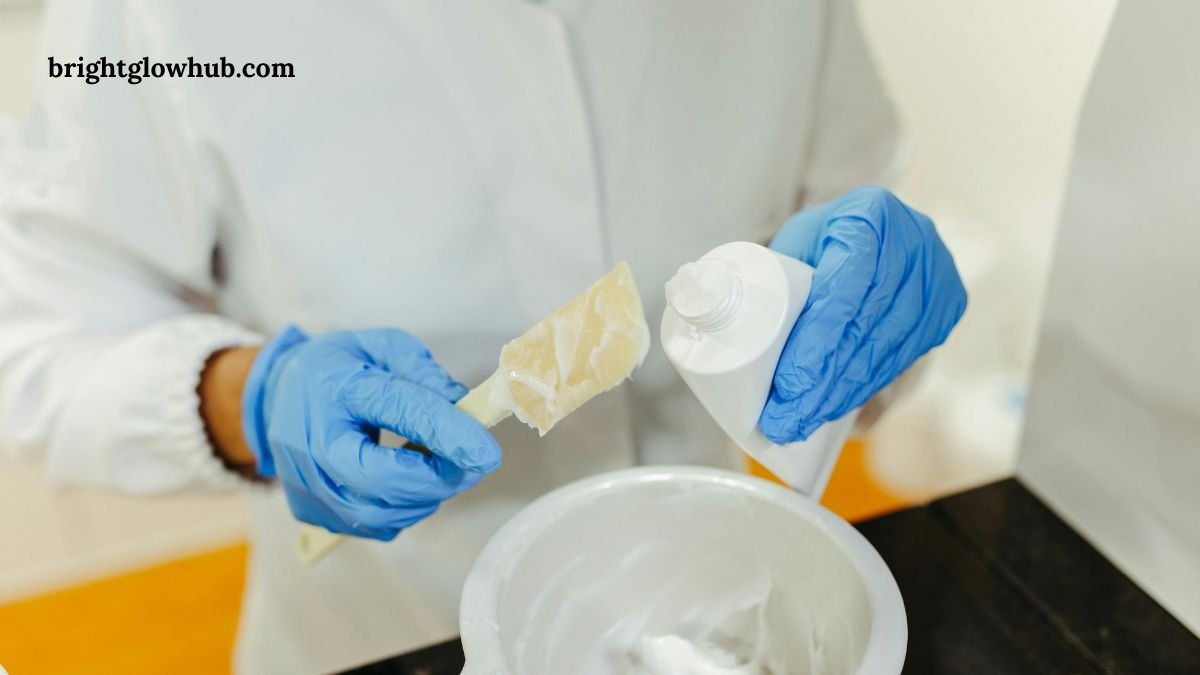 Can You Mix Sunscreen with Moisturizer